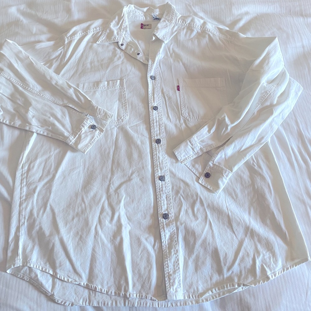 Vintage red tab Levi’s denim top